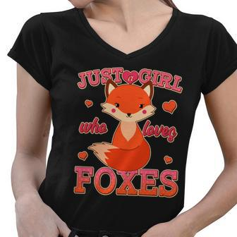 Cute Just A Girl Who Loves Foxes V2 Women V-Neck T-Shirt - Monsterry CA