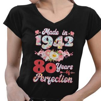 Flower Floral Made In 1942 80 Years Of Perfection 80Th Birthday Women V-Neck T-Shirt - Monsterry