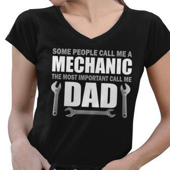 Funny Mechanic Dad Tshirt Women V-Neck T-Shirt - Monsterry DE