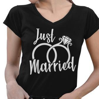 Just Married Ring Logo Women V-Neck T-Shirt - Monsterry UK