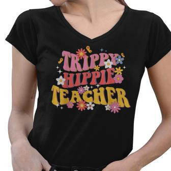 Retro Groovy Floral Trippy Hippie Teacher Student Daisy Women V-Neck T-Shirt - Thegiftio UK