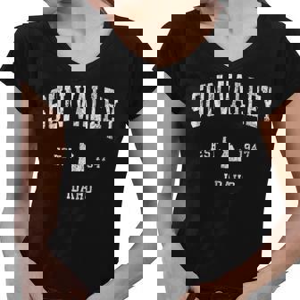 Sun Valley Idaho Id Vintage Athletic Sports Design Women V-Neck T-Shirt - Thegiftio