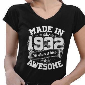 Vintage Crown Made In 1932 90 Years Of Being Awesome 90Th Birthday Women V-Neck T-Shirt - Monsterry