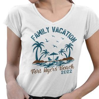 Family Vacation 2022 Palm Tree Florida Fort Myers Beach Women V-Neck T-Shirt - Seseable