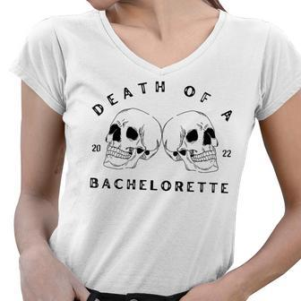 Halloween Bachelorette Party Spooky Bride Or Die Women V-Neck T-Shirt - Thegiftio UK
