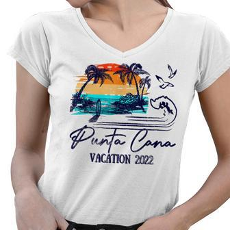 Punta Cana Beaches Summer Vacation Friends Family Funny 2022 Women V-Neck T-Shirt - Thegiftio UK