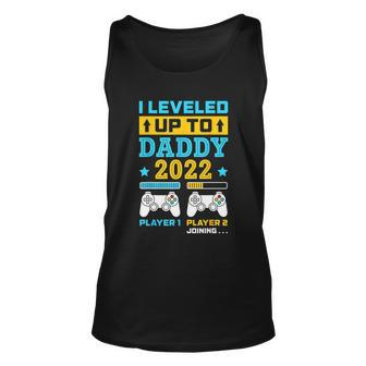 Mens I Leveled Up To Daddy 2022 Soon To Be Dad Fathers Day Unisex Tank Top - Thegiftio UK