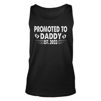 Mens Promoted To Daddy 2023 Soon To Be Daddy 2023 First Time Dad Men Women Tank Top Graphic Print Unisex - Thegiftio UK