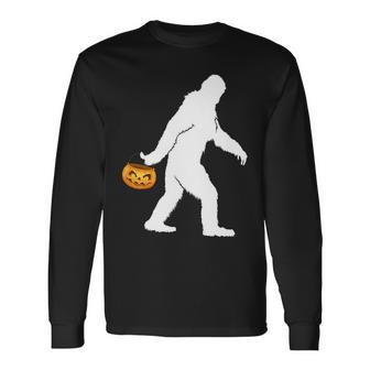 Bigfoot Sasquatch Halloween Pumpkin T-Shirt Long Sleeve T-Shirt - Thegiftio UK