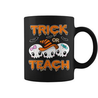 Funny Trick Or Teach Cute Skulls Halloween Teacher 2022 Coffee Mug - Thegiftio UK