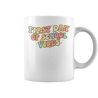 Back To School Vibes Happy First Day Of School For Teachers Coffee Mug - Thegiftio UK