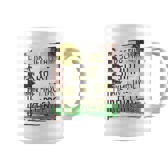 Does This Make Me Look Retired Funny Retirement Coffee Mug - Thegiftio UK