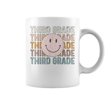 Third Grade Vintage Retro 3Rd Grade Back To School Teacher Coffee Mug - Thegiftio UK