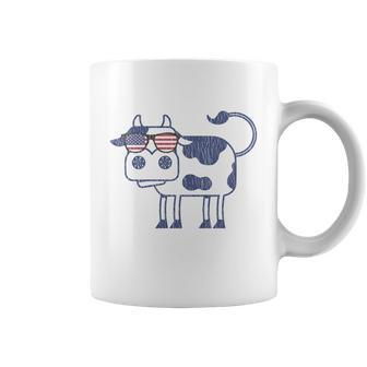 Retro Cow Merica Patriotic Us Flag 4Th Of July Farm Rancher Gift Coffee Mug - Monsterry AU