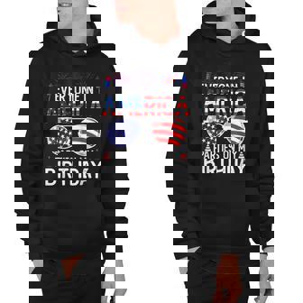 4Th Of July Birthday Gifts Funny Bday Born On 4Th Of July Hoodie - Seseable