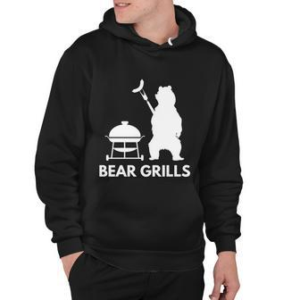 Bear Bbq Grilling Design Bear Grills For Fathers Day Dad Gift Graphic Design Printed Casual Daily Basic Hoodie - Thegiftio UK