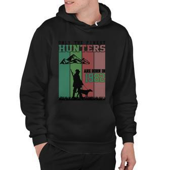 Only The Finest Hunters Are Born In 1982 Halloween Quote Hoodie - Monsterry CA