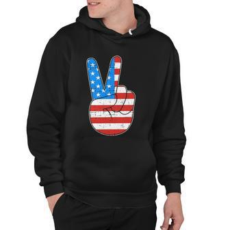 Peace Hand Sign With Usa American Flag For 4Th Of July Funny Gift Hoodie - Monsterry