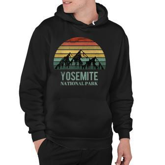 Vintage Retro Yosemite National Park Mountain California V2 Hoodie - Seseable