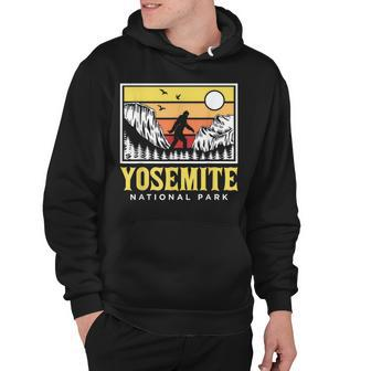Yosemite National Park Us Bigfoot Sasquatch Yeti Funny Gift Hoodie - Seseable