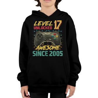 17 Yrs Old Gift Level 17 Unlocked Video Gamer 17 Birthday Youth Hoodie - Thegiftio UK