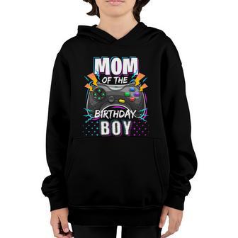 Cool Mom Of The Birthday Boy Gift Matching Video Gamer Birthday Party Gift Youth Hoodie - Thegiftio UK