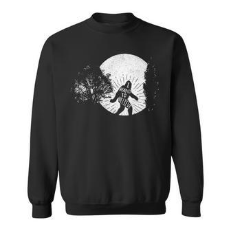 Bigfoot T Shirt I Want To Believe Seek Sasquatch Yeti Gift Sweatshirt - Monsterry