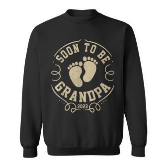 Mens Promoted To Grandpa 2023 Fathers Day Soon To Be Grandpa 2023 Men Women Sweatshirt Graphic Print Unisex - Thegiftio UK