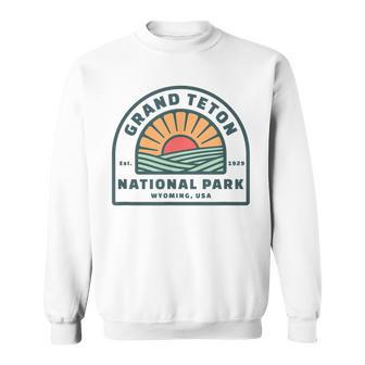 Family Vacation Gift - Retro Grand Teton National Park Sweatshirt - Thegiftio UK