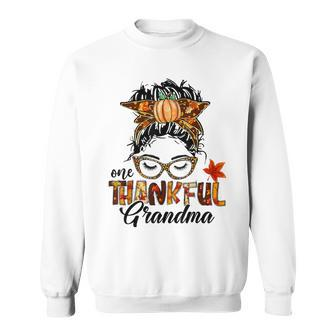 One Thankful Grandma Messy Bun Funny Fall Autumn  Sweatshirt