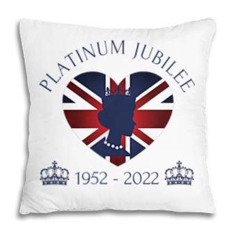British Queen Monarchy Platinum Jubilee 70Th Anniversary V3 Pillow - Thegiftio UK