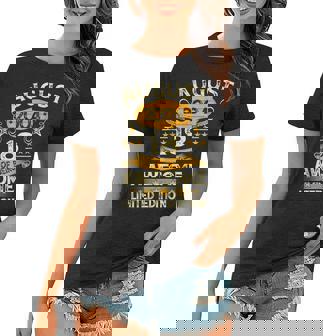 18 Years Old Gifts Vintage August 2004 18Th Birthday Gifts Women T-shirt - Thegiftio