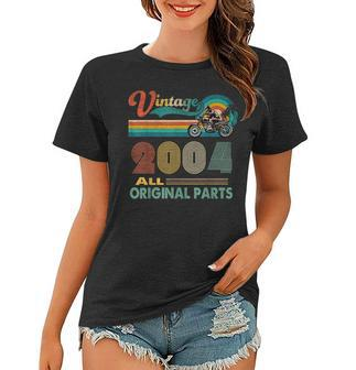 Funny 18Th Birthday Gifts Vintage Retro Motorcycle Born 2004 Women T-shirt - Seseable