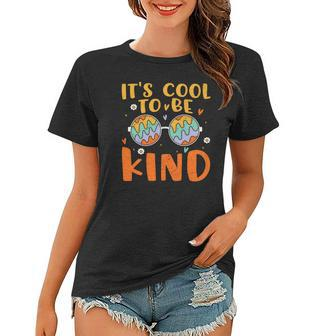 Hippie It_S Cool To Be Kind Colorful Glass Design Women T-shirt - Seseable