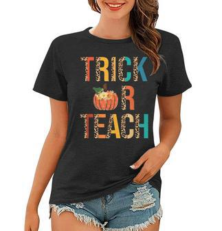 Leopard Trick Or Teach Pumpkin Teacher Halloween Costume Women T-shirt - Seseable