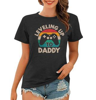 Leveling Up To Daddy 2021 Pregnancy Announcement Gift Idea To Husband Men Becoming A Daddy Baby Reveal Gift Fathers Day Women T-shirt - Thegiftio UK
