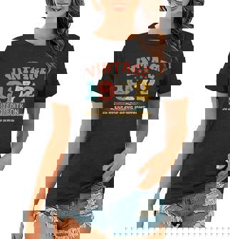 Vintage Limited Edition 1972 50 Years Of Being Awesome Birthday Graphic Design Printed Casual Daily Basic Women T-shirt