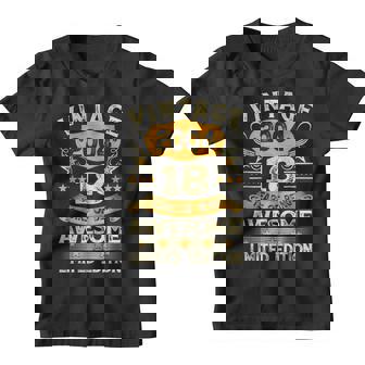 18 Year Old Gifts Vintage 2004 Limited Edition 18Th Birthday V2 Youth T-shirt - Thegiftio