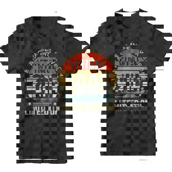 18 Year Old Gifts Vintage 2005 Limited Edition 18Th Birthday Youth T-shirt - Thegiftio