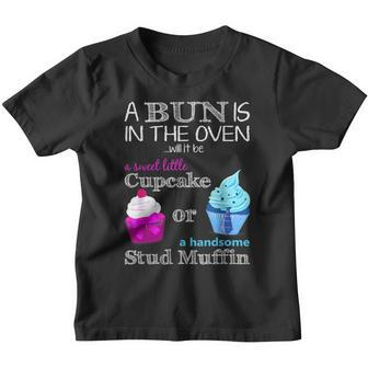 Cupcake Or Stud Muffin Gender Reveal Boy Or Girl Youth T-shirt - Thegiftio UK