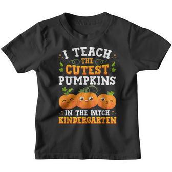 I Teach The Cutest Kindergarten Pumpkins Halloween Teacher V2 Youth T-shirt - Thegiftio UK