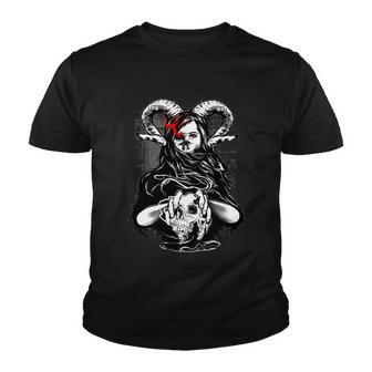Scary Witch Holding Skull Youth T-shirt - Thegiftio UK
