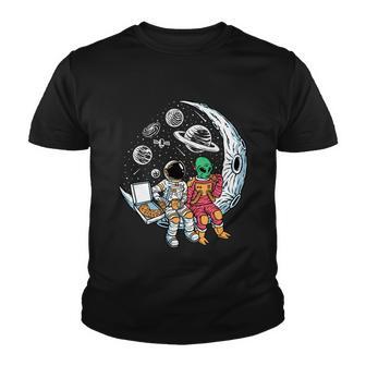 Stronauts And Aliens Chill Youth T-shirt - Thegiftio UK