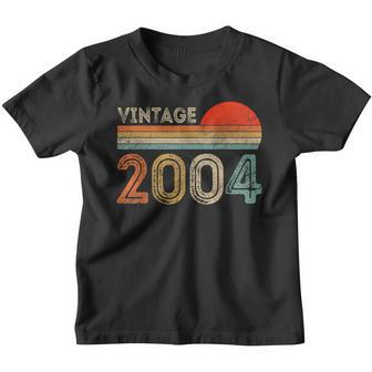 Vintage 2004 Made In 2004 18Th Birthday Gift 18 Year Old Youth T-shirt - Thegiftio UK