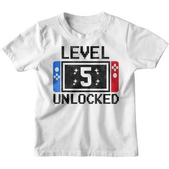 5 Year Old Gifts Level 5Th Birthday Boy Video Games Gaming Youth T-shirt - Thegiftio UK