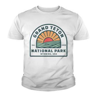 Family Vacation Gift - Retro Grand Teton National Park Youth T-shirt - Thegiftio UK