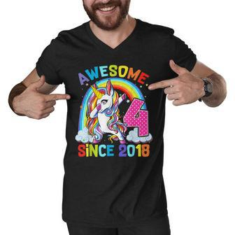4 Year Old Awesome Since 2018 Dabbing Unicorn 4Th Birthday V2 Men V-Neck Tshirt - Thegiftio UK