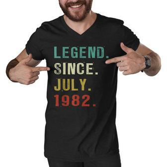 40 Years Old Legend Since July 1982 40Th Birthday Gifts Men V-Neck Tshirt - Seseable
