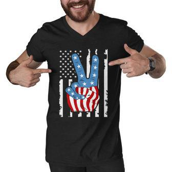 4Th Of July Peace Hand American Flag Men V-Neck Tshirt - Monsterry