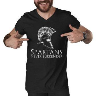 Ancient Spartan Greek History - Spartans Never Surrender Men V-Neck Tshirt - Seseable